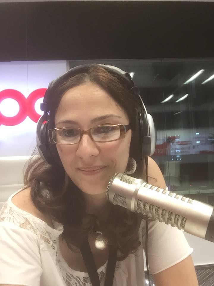 Un Interviu cu Capul in nori, dar picioarele pe Pamant alături de Alexa Stănescu – Alexisme