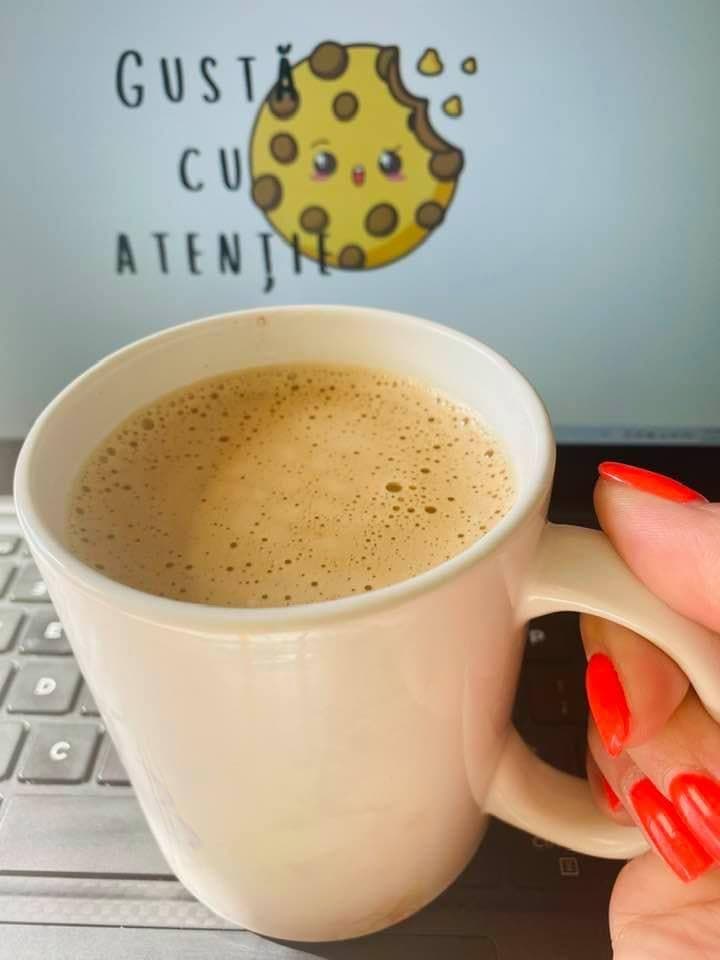 Gustă cu atenție.Bucură-te de moment și 21 de zile din #jurnalulmeupersonal